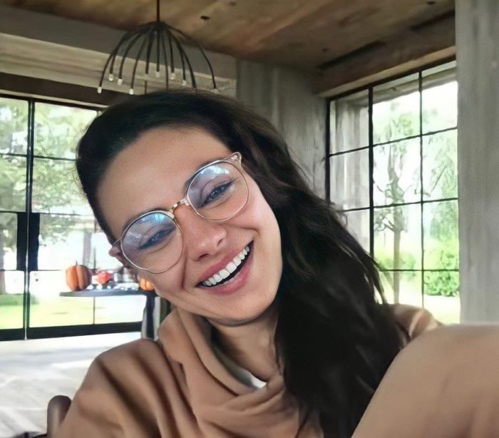 Mila Kunis beautiful glasses