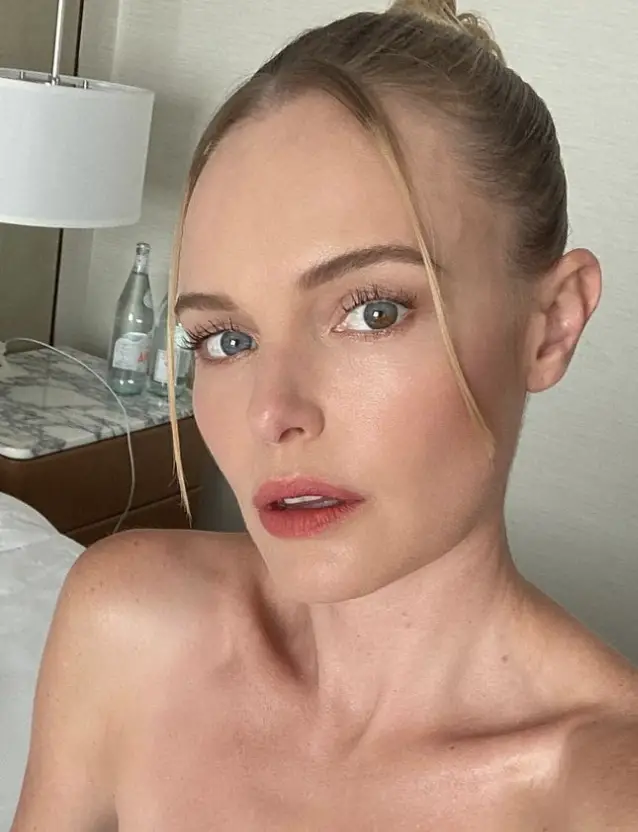 eyes of Kate Bosworth