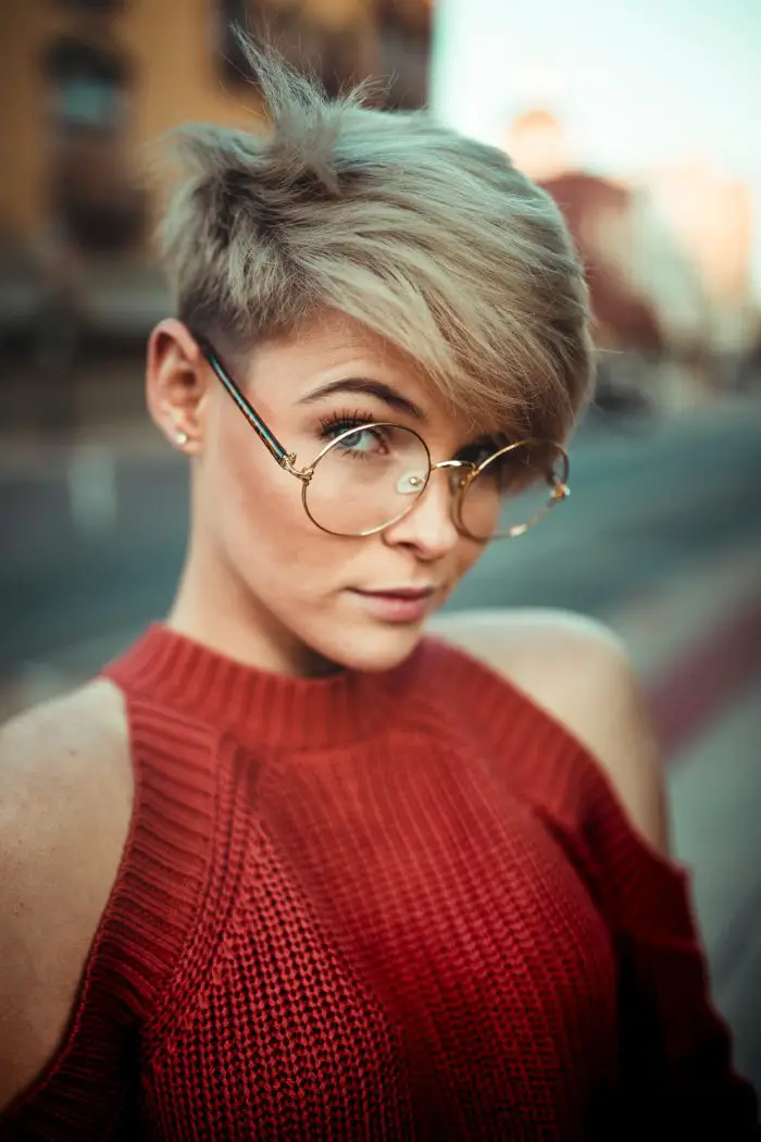 be confident to look feminine with short hair