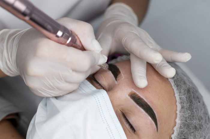 Microblading vs Tattooing