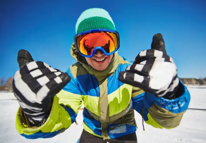 why are ski goggles big?
